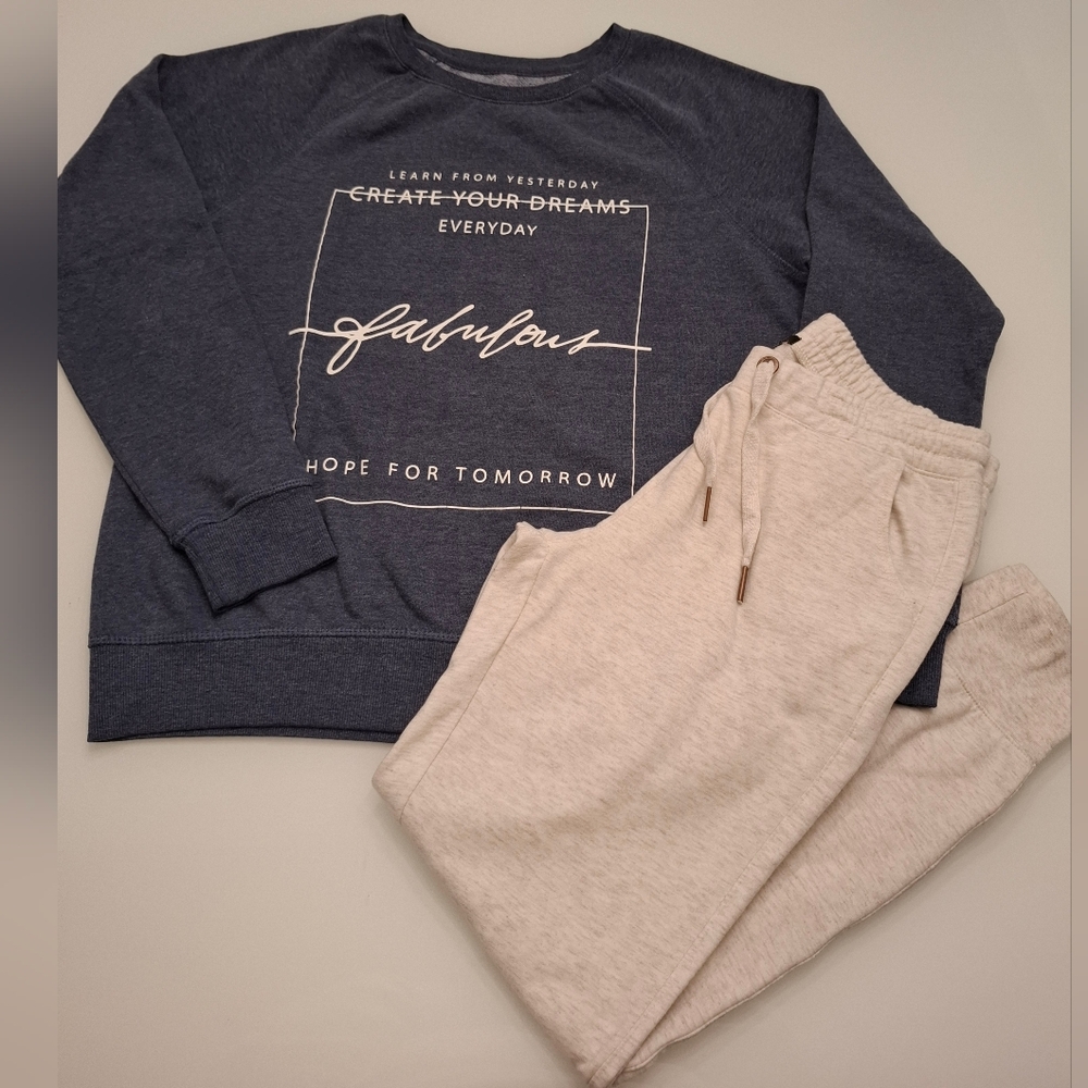 Amisu Blue Lightweight Inspirational Graphic Sweatshirt With Cream Joggers Set